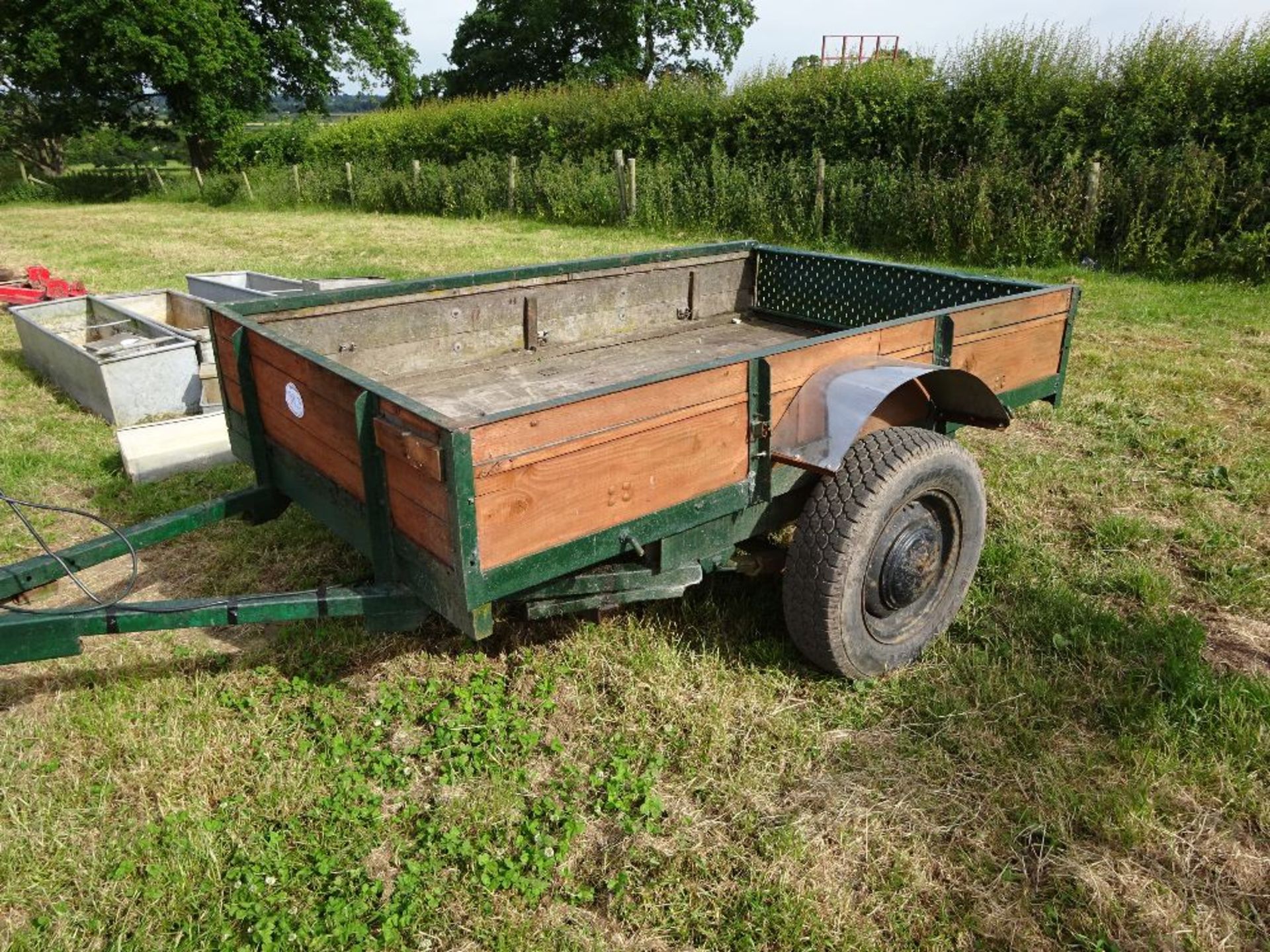 CAR TRAILER