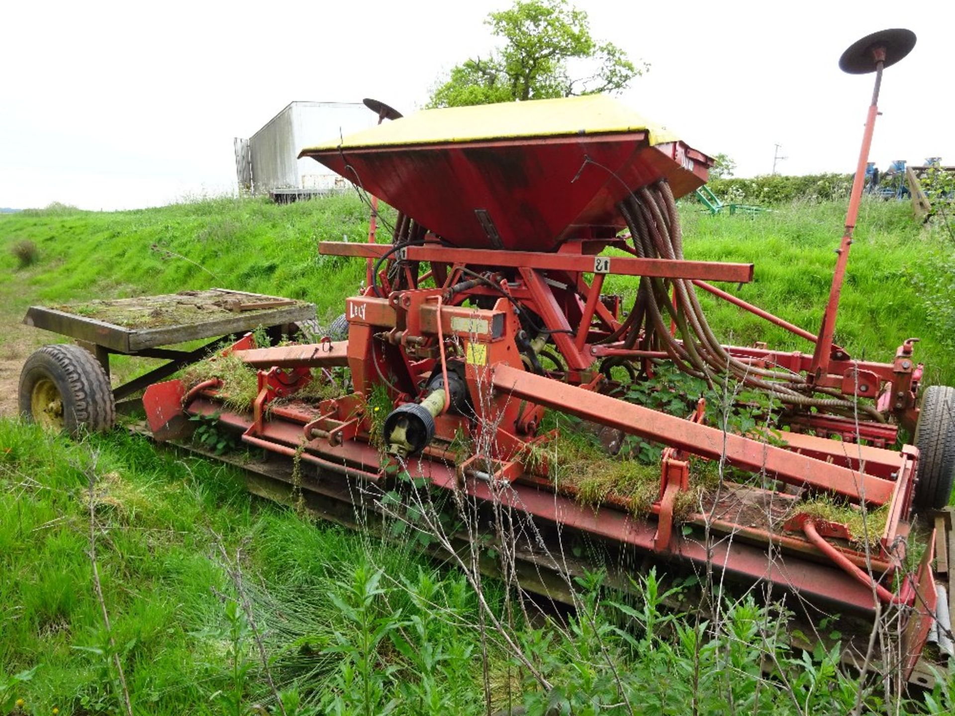 1994 LELY COMBI UNIT 4M AND TRAILER