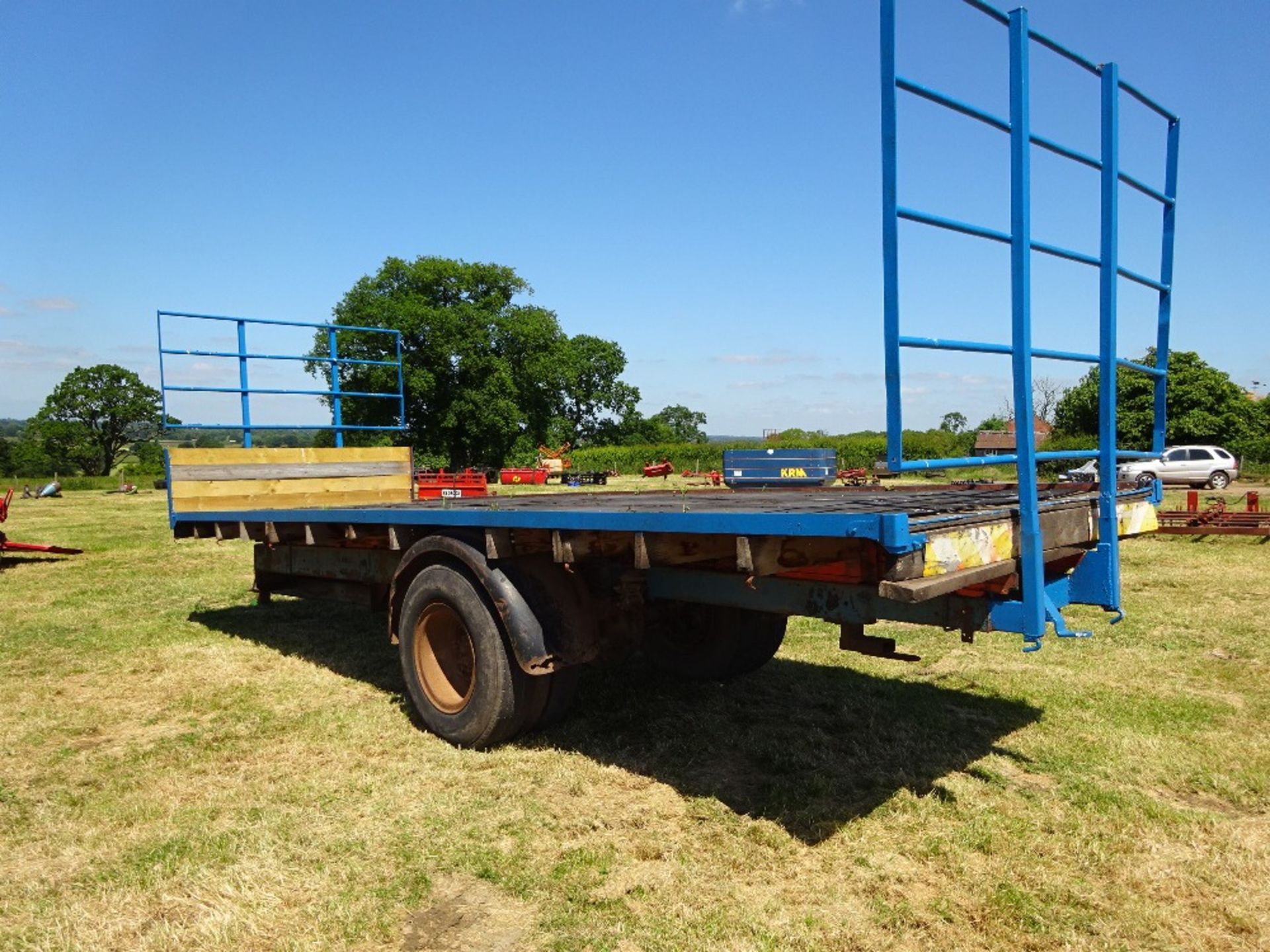 BALE TRAILER - Image 2 of 2