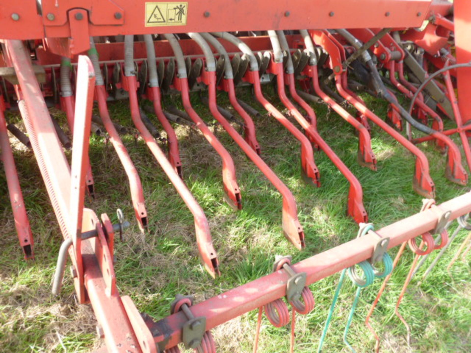 1996 Lely polymat drill with 1997 Kuhn power harrow, 3m - Image 3 of 4