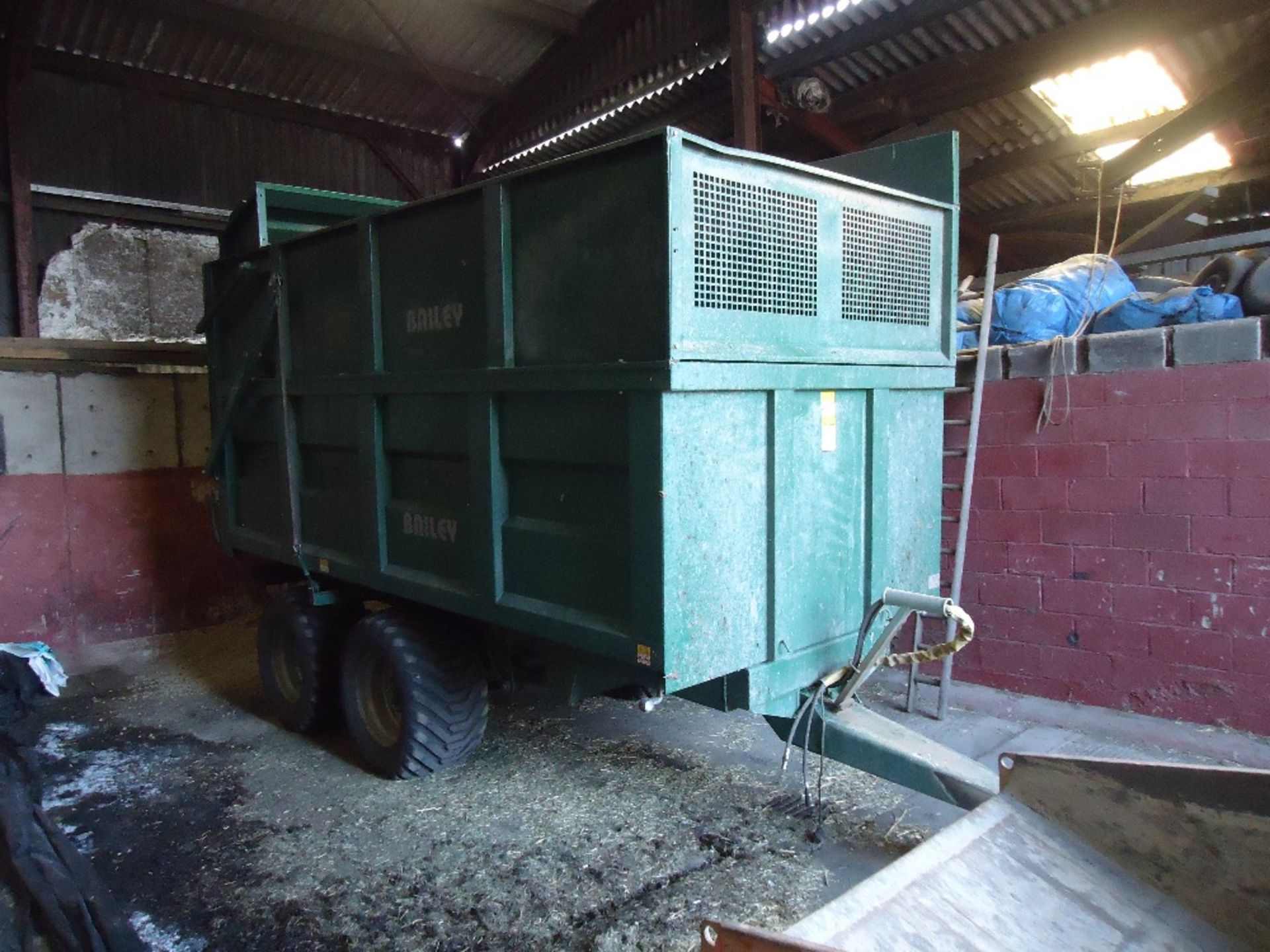 BAILEY TAG 11T SILAGE TRAILER WITH TWIN FLOTATION TYRES AND COMMERCIAL AXLES 4 - Image 2 of 2