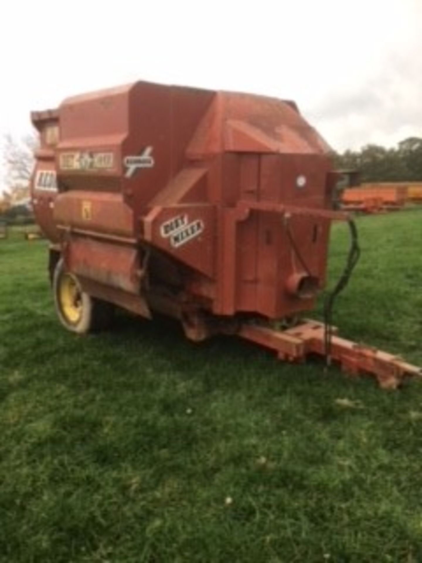 REDROCK FEEDER WAGON - Image 2 of 2