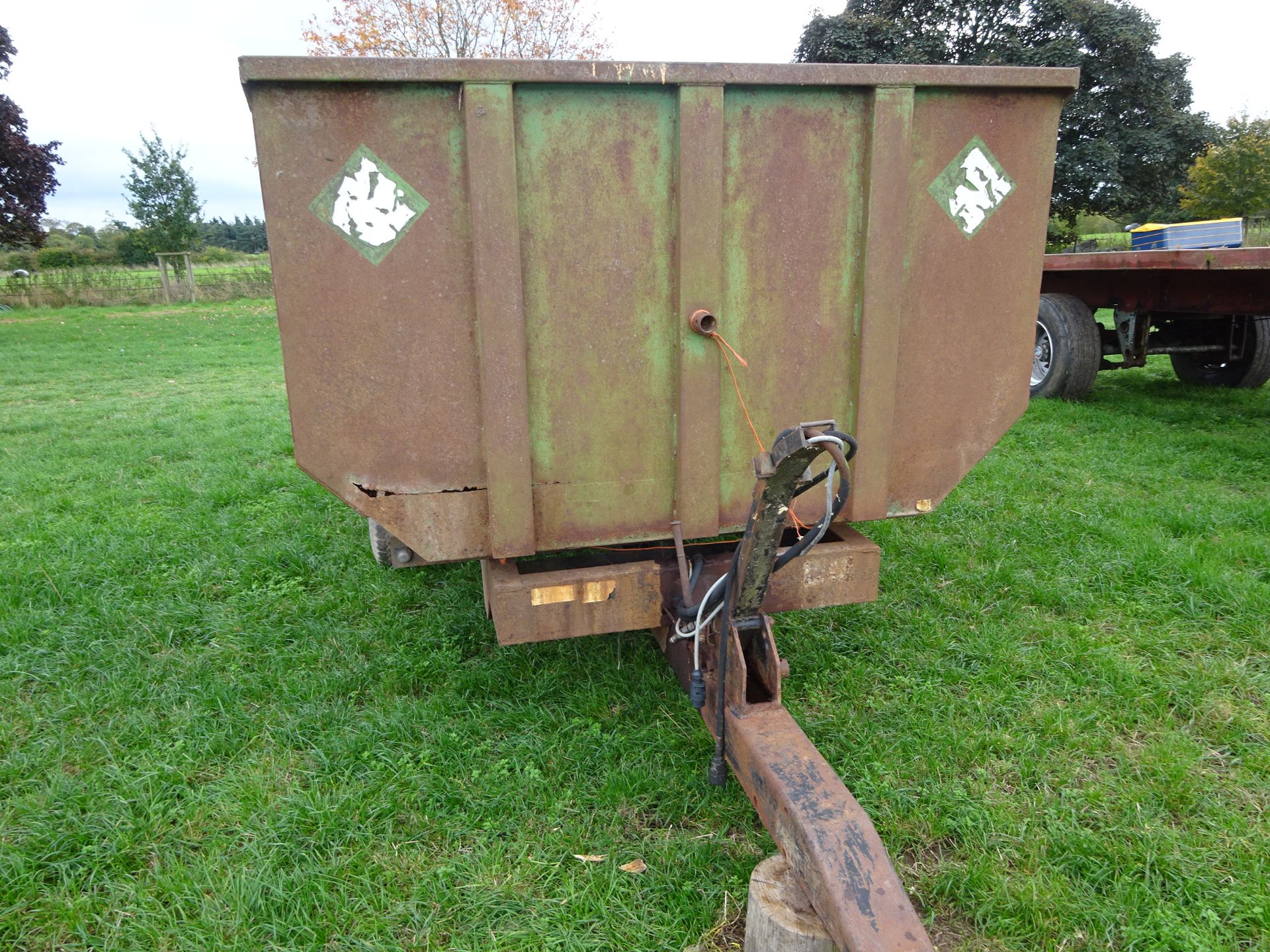 Tipping Trailer 4t