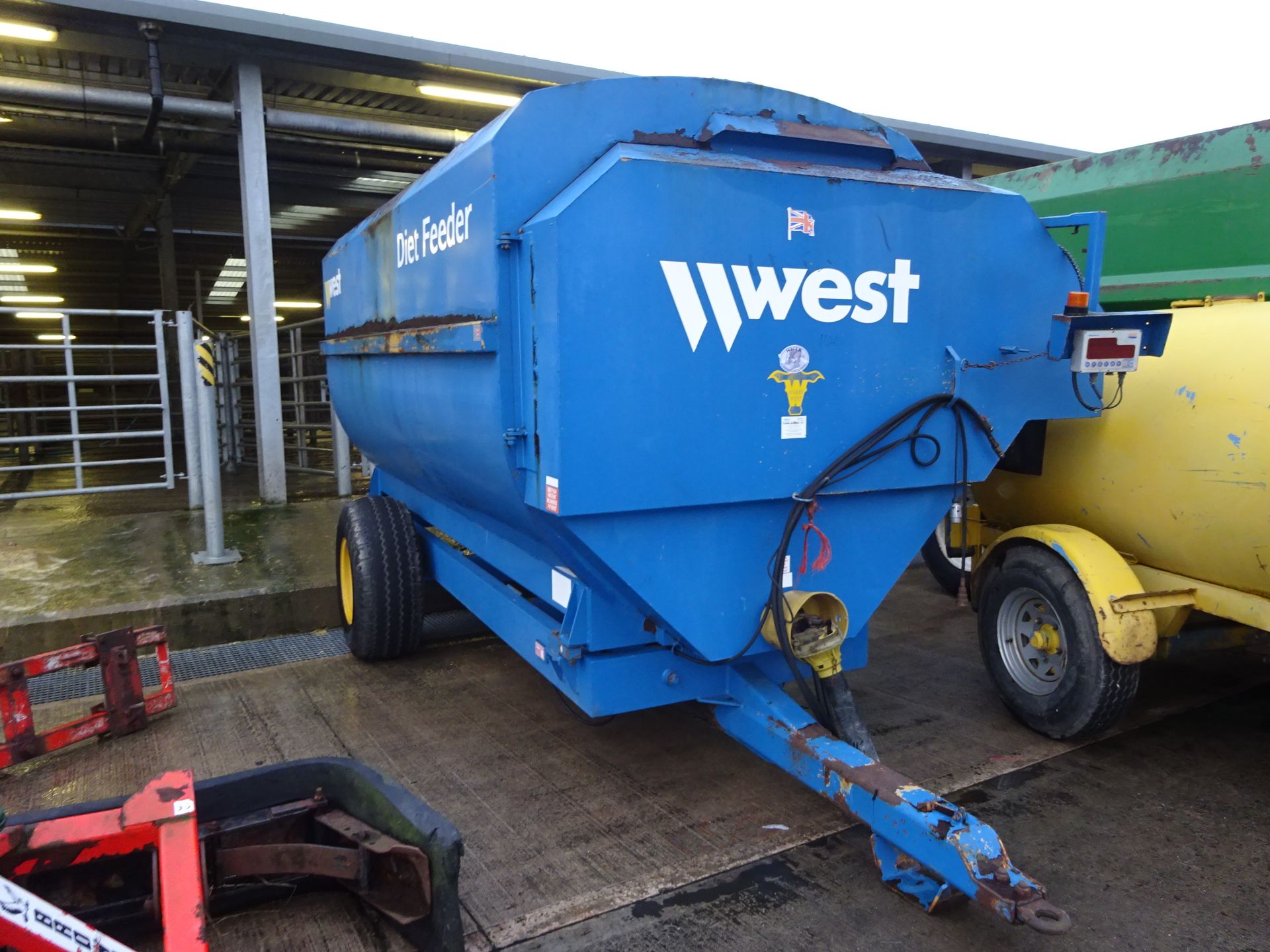 WEST 12M DIET FEEDER/MIXER C/W WEIGHING