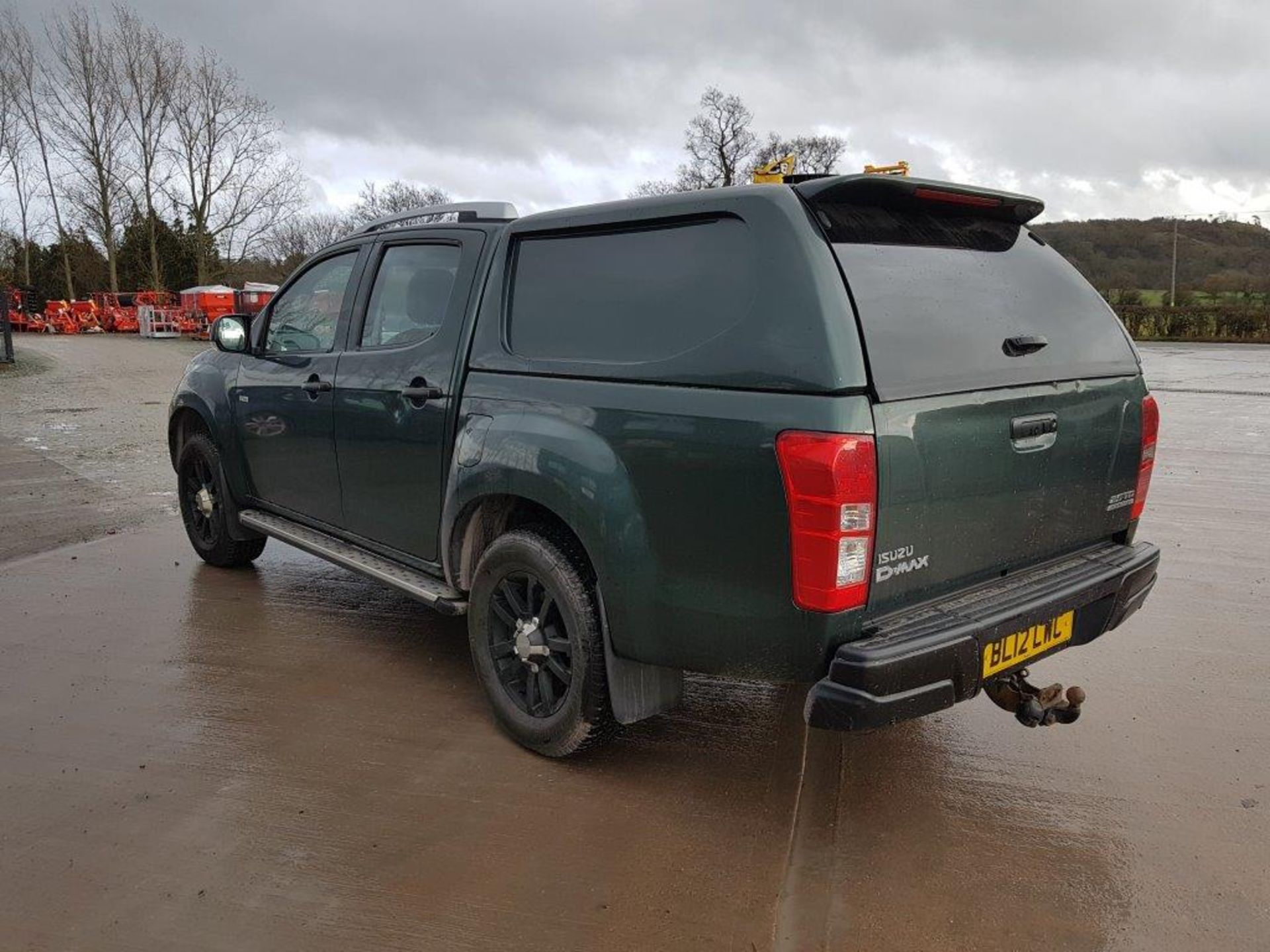 ISUZU HUNSTMAUN, MANUAL 88,400 MILES PART SERVICE HISTORY GREEN, BL12 LWC - Image 7 of 7