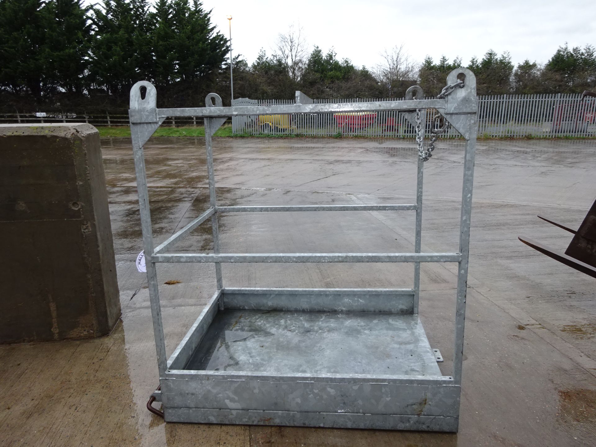 GALVANISED MAN/SAFETY BASKET