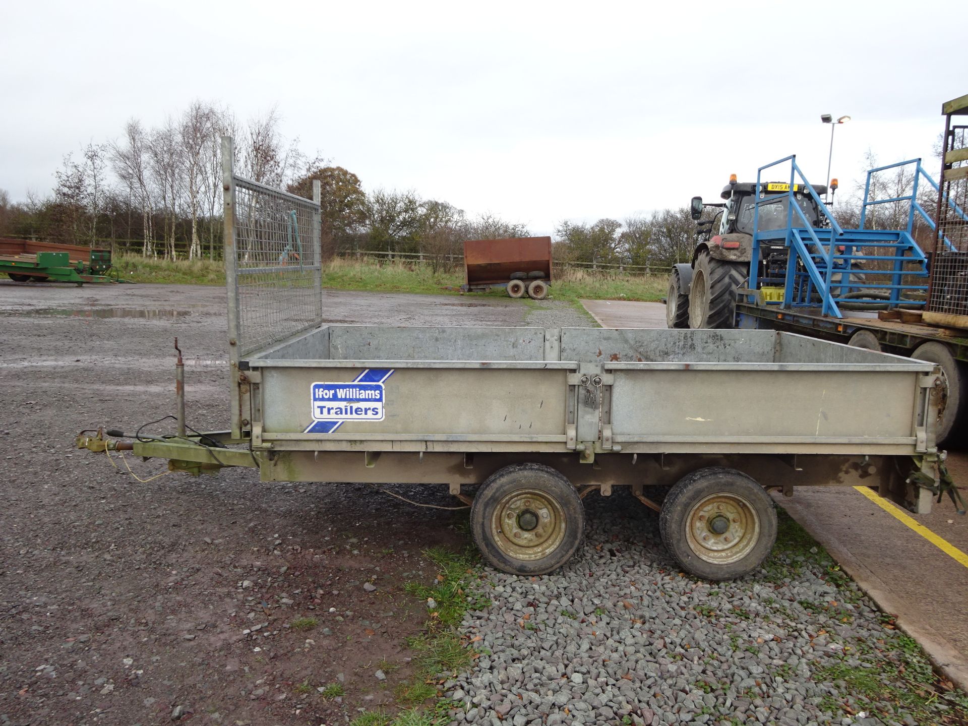 10FT IFOR WILLIAMS TRAILER C/W SIDES