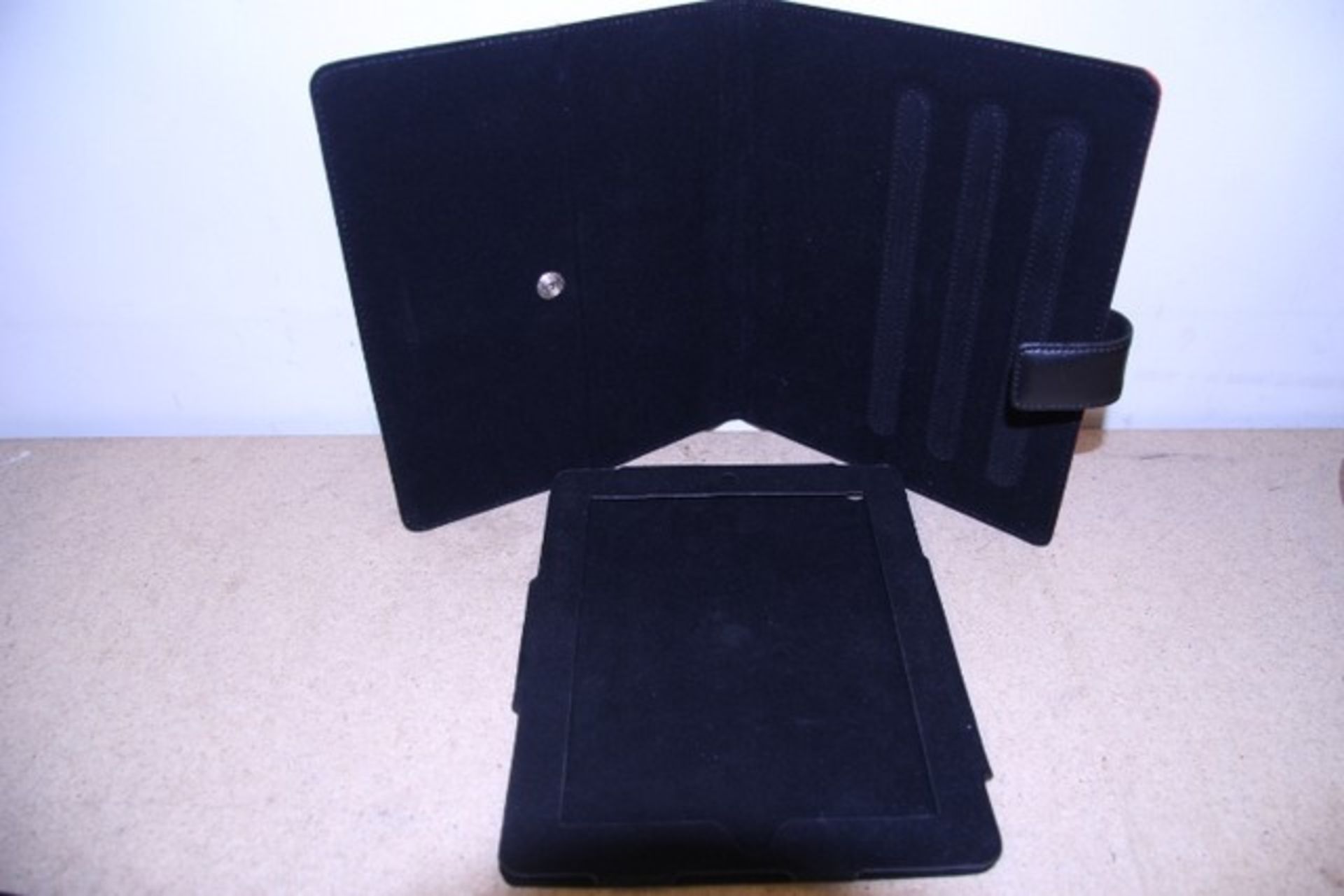 V Brand New Samsonite Black Leather & Red Canvas Ipad Mini Case - Image 3 of 3