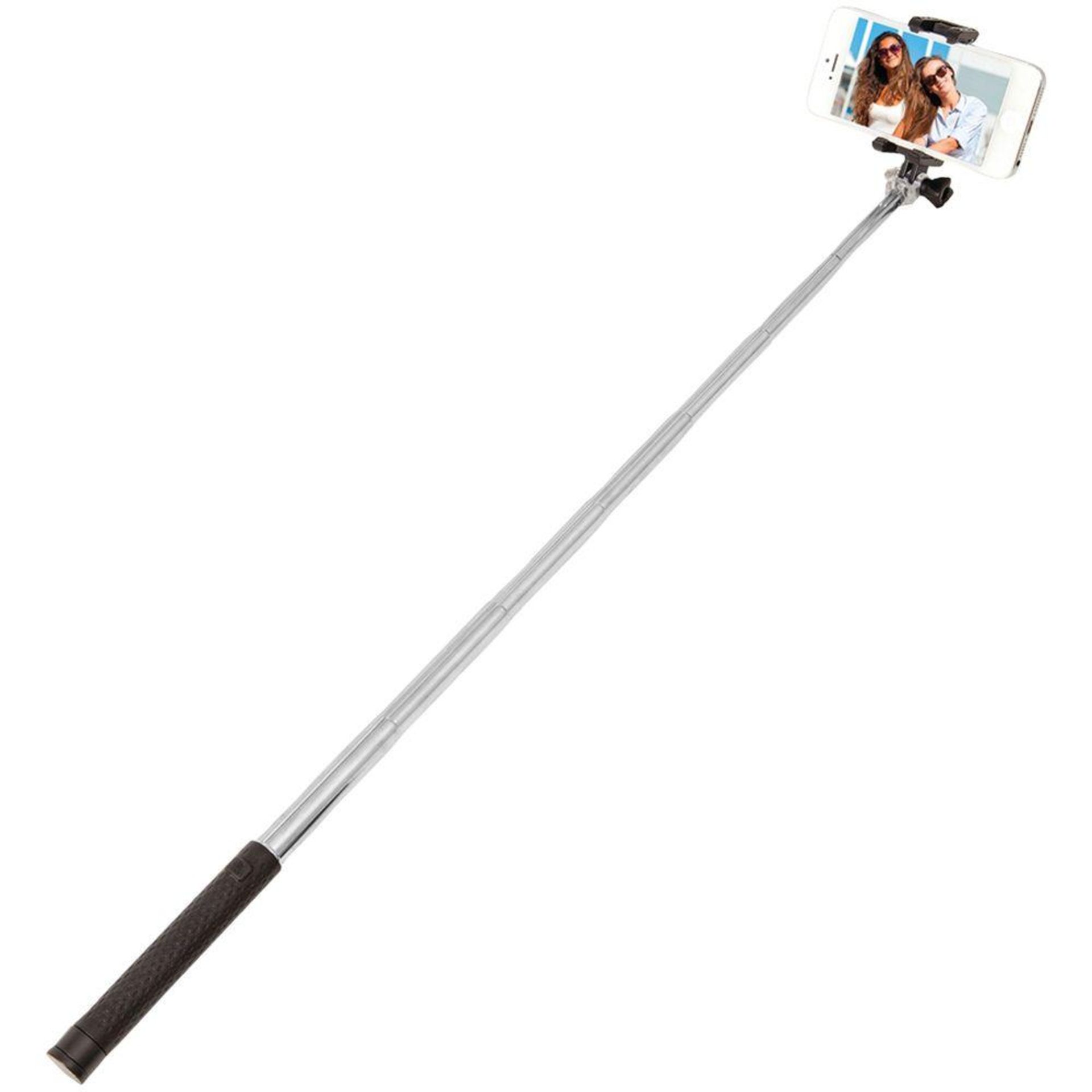 V Brand New Bluetooth Wireless 22cm Telescopic Selfie Stick *Item is similar to picture*