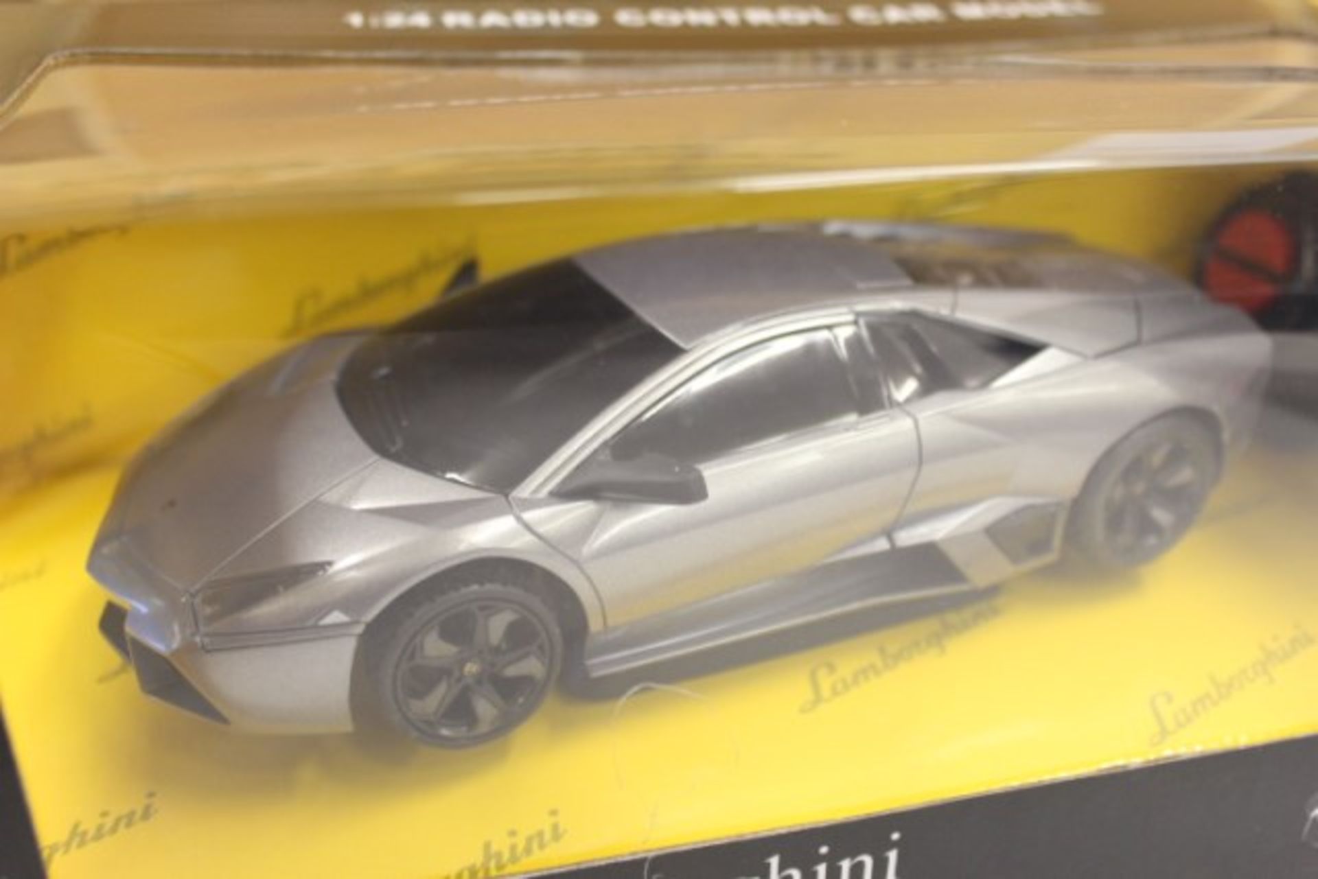 V Brand New Radio Control Lamborghini Reventon 1:24 With LED Lights (Official Merchandise) - Image 2 of 2