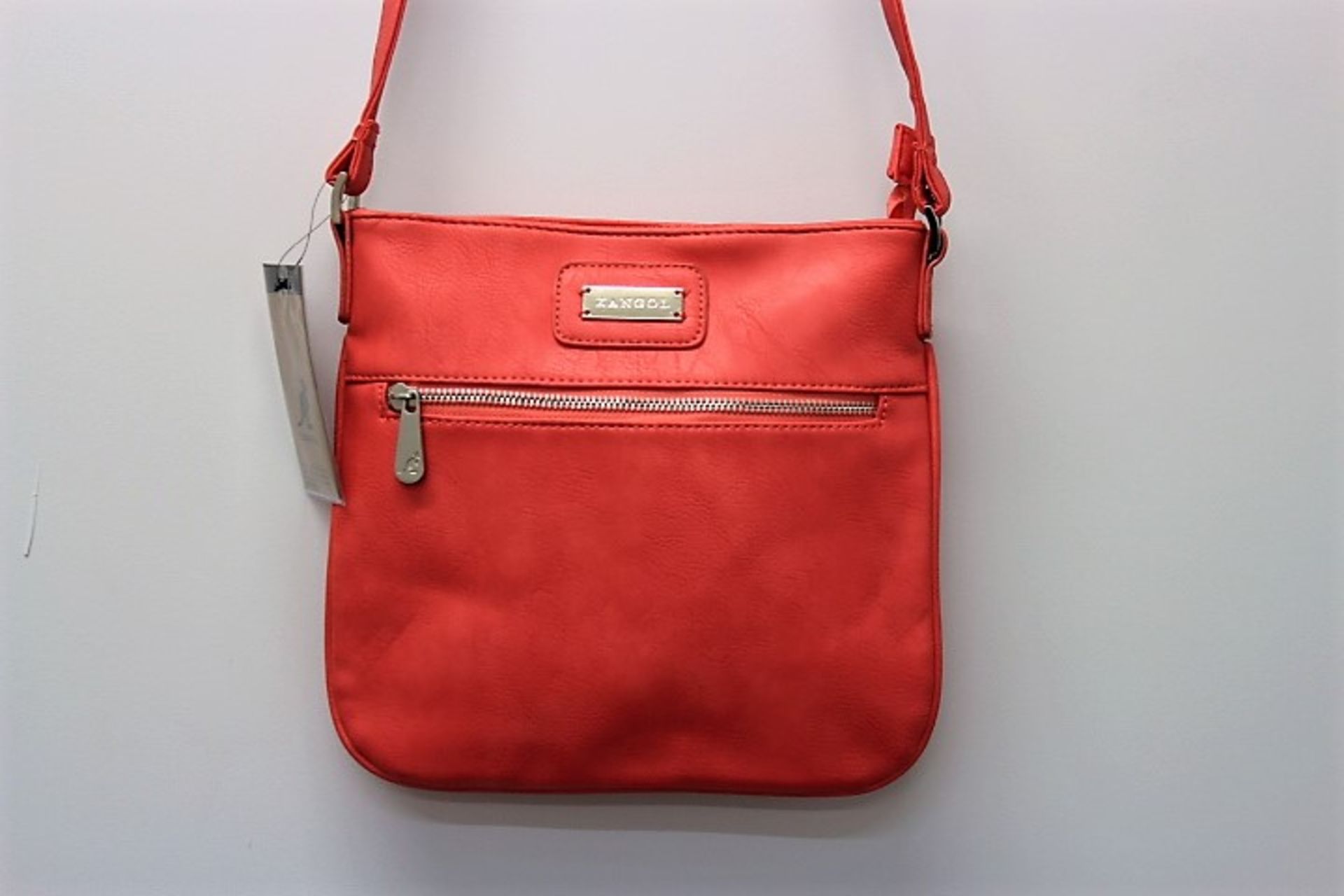 V Brand New Kangol Ladies Coral Crossbody/Shoulder Bag