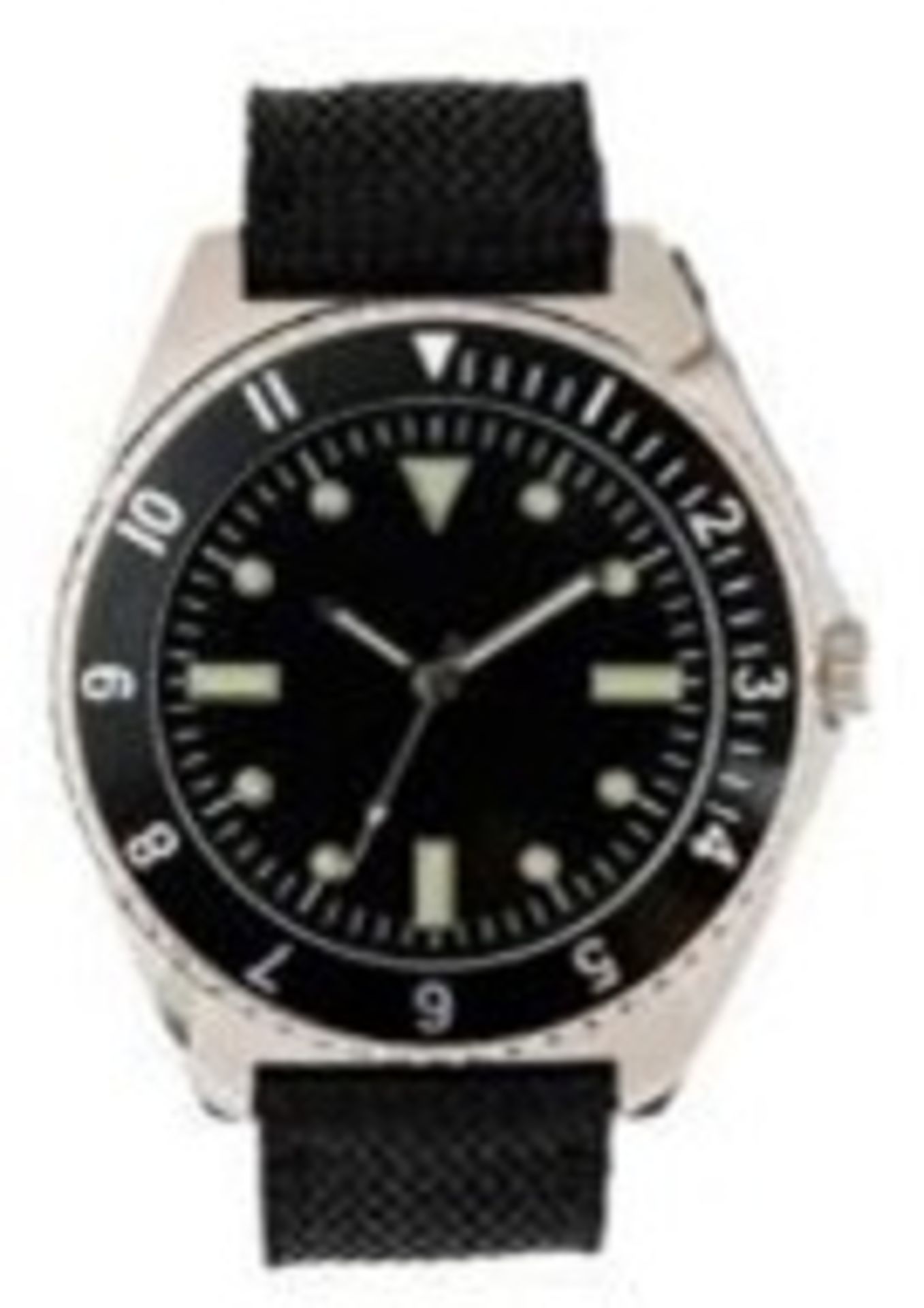 V Brand New Gents 1970s US Navy Diver Watch with Engraved Back in Presentation Box