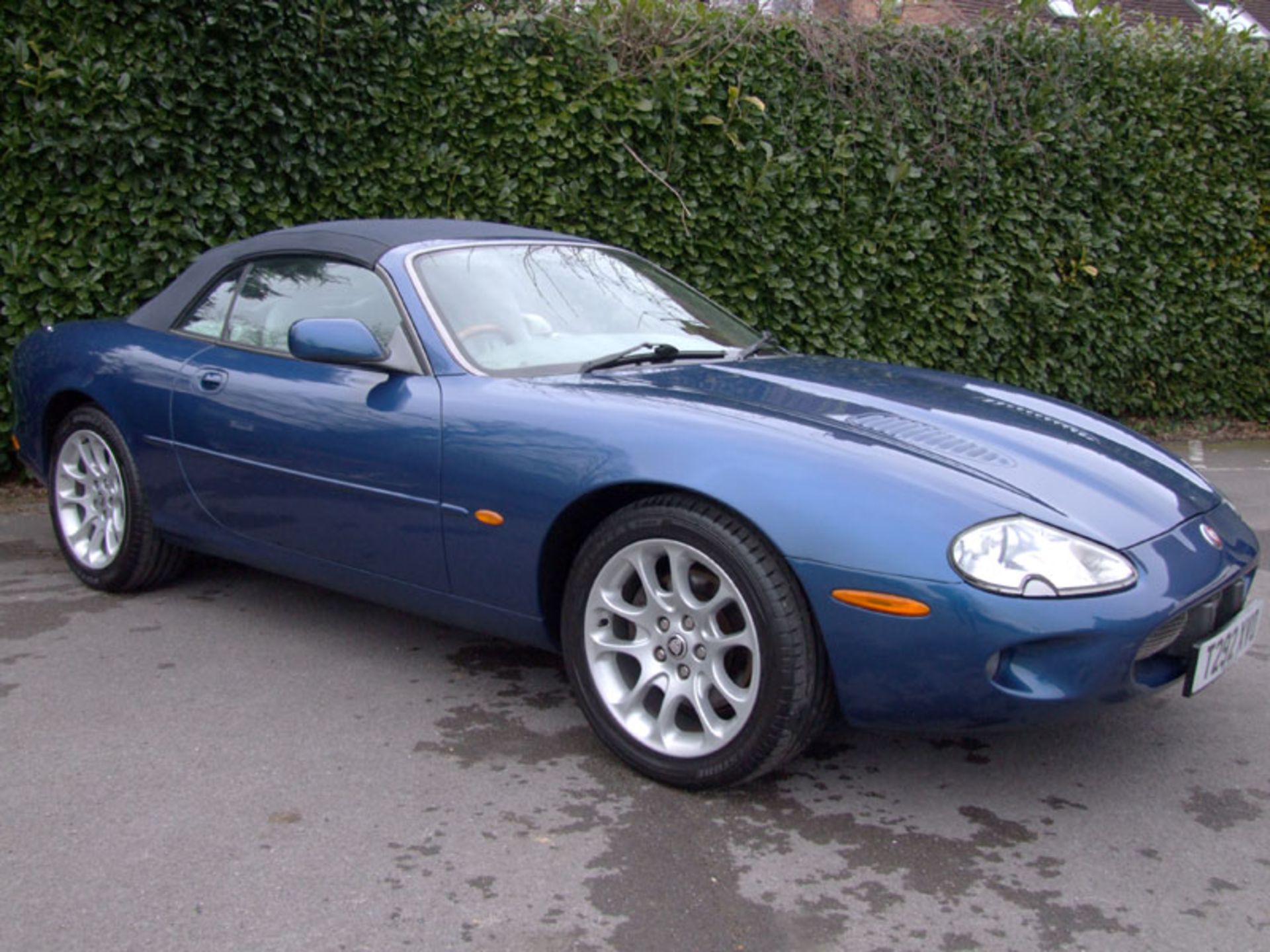 1999 Jaguar XKR Convertible