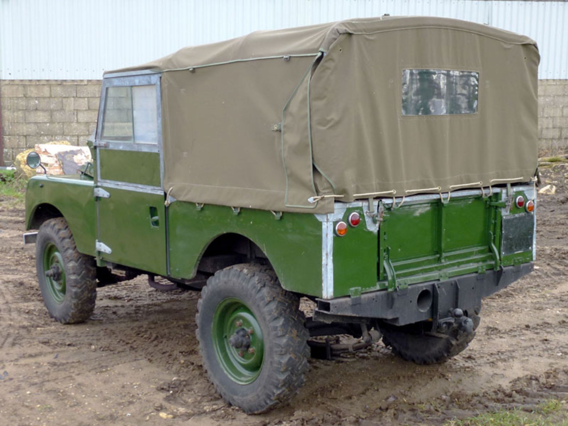 1957 Land Rover 88 - Bild 3 aus 8