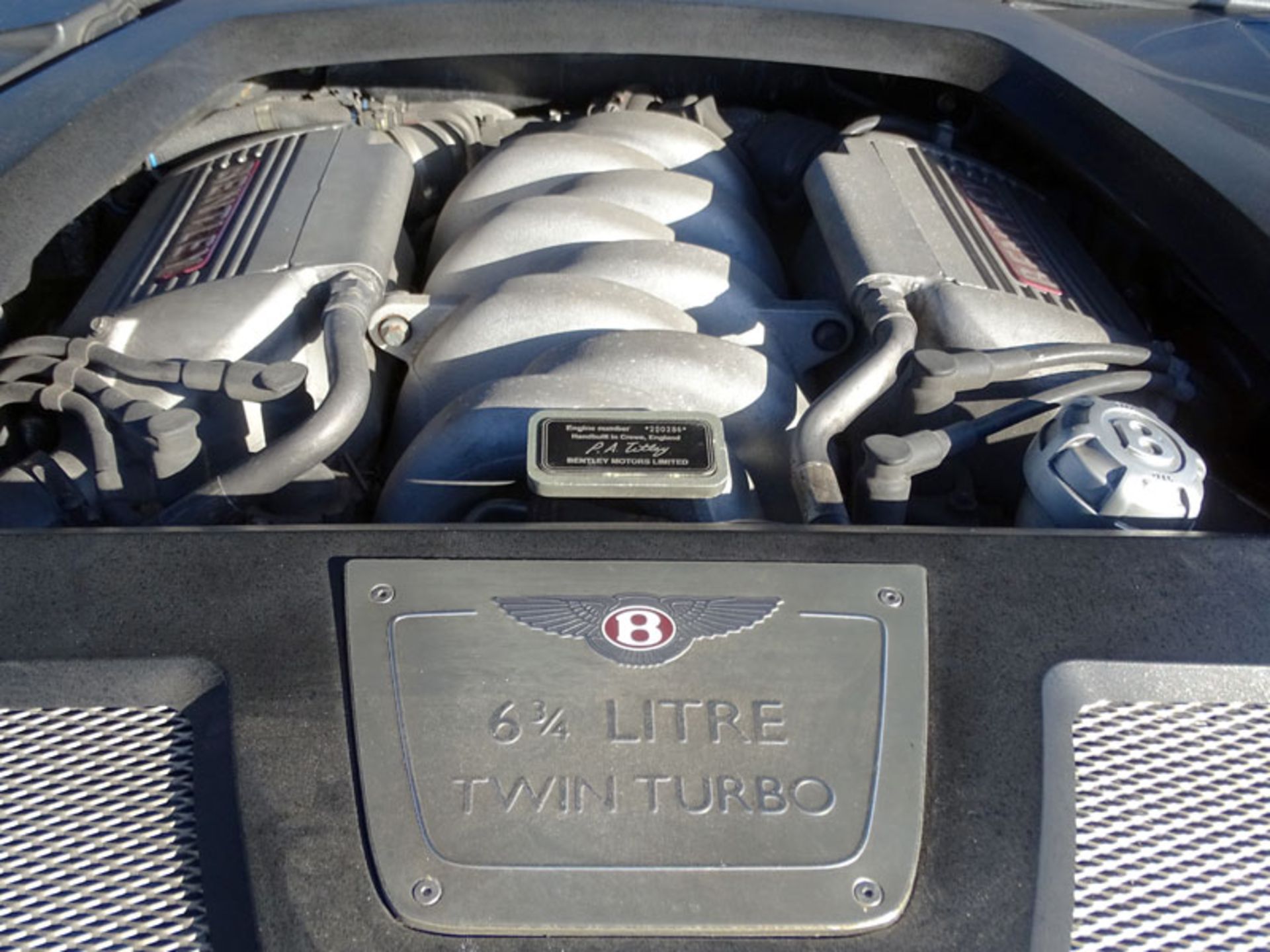 2007 Bentley Arnage R - Image 8 of 10