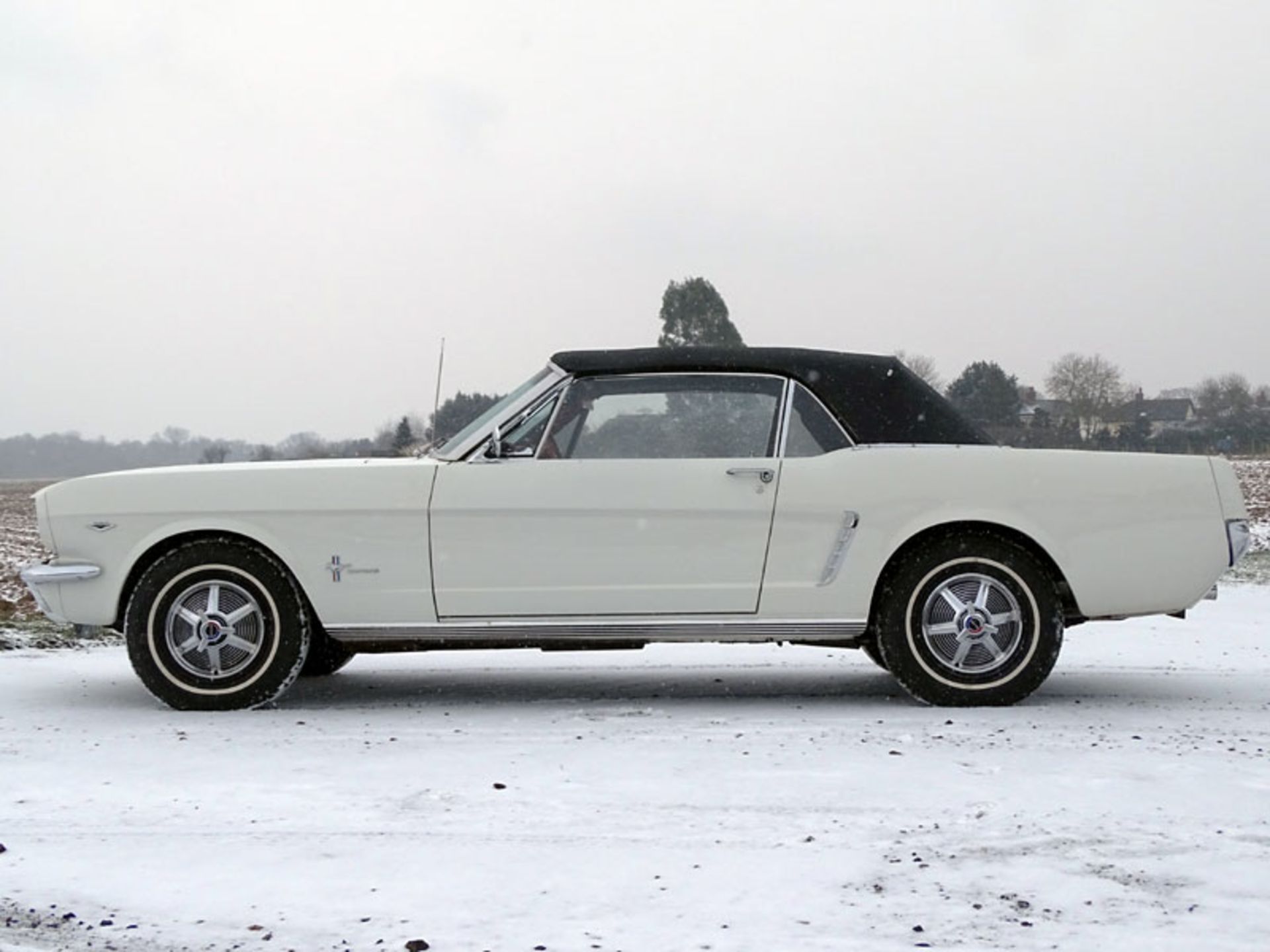 1964 Ford Mustang Convertible - Bild 2 aus 7