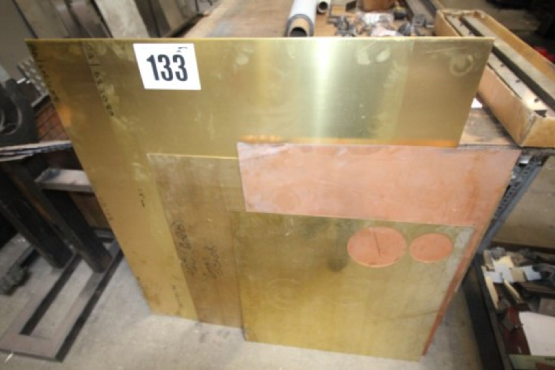 APPROX. 5 OFF CUT SHEETS OF BRASS & COPPER