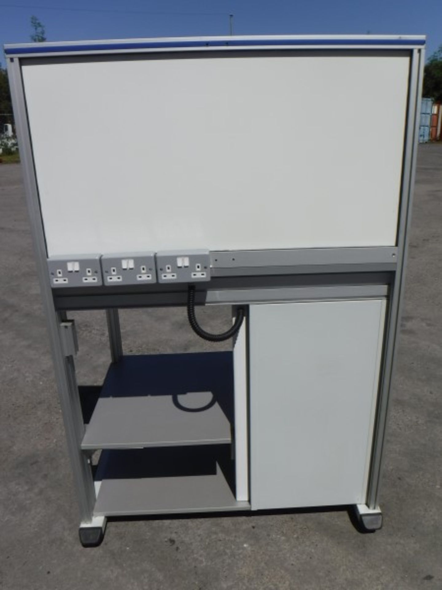 Sesa Work Station with Cupboard, Width: 1000mm, Depth, 750mm, Height to Worktop: 1000mm, White Board - Bild 4 aus 7