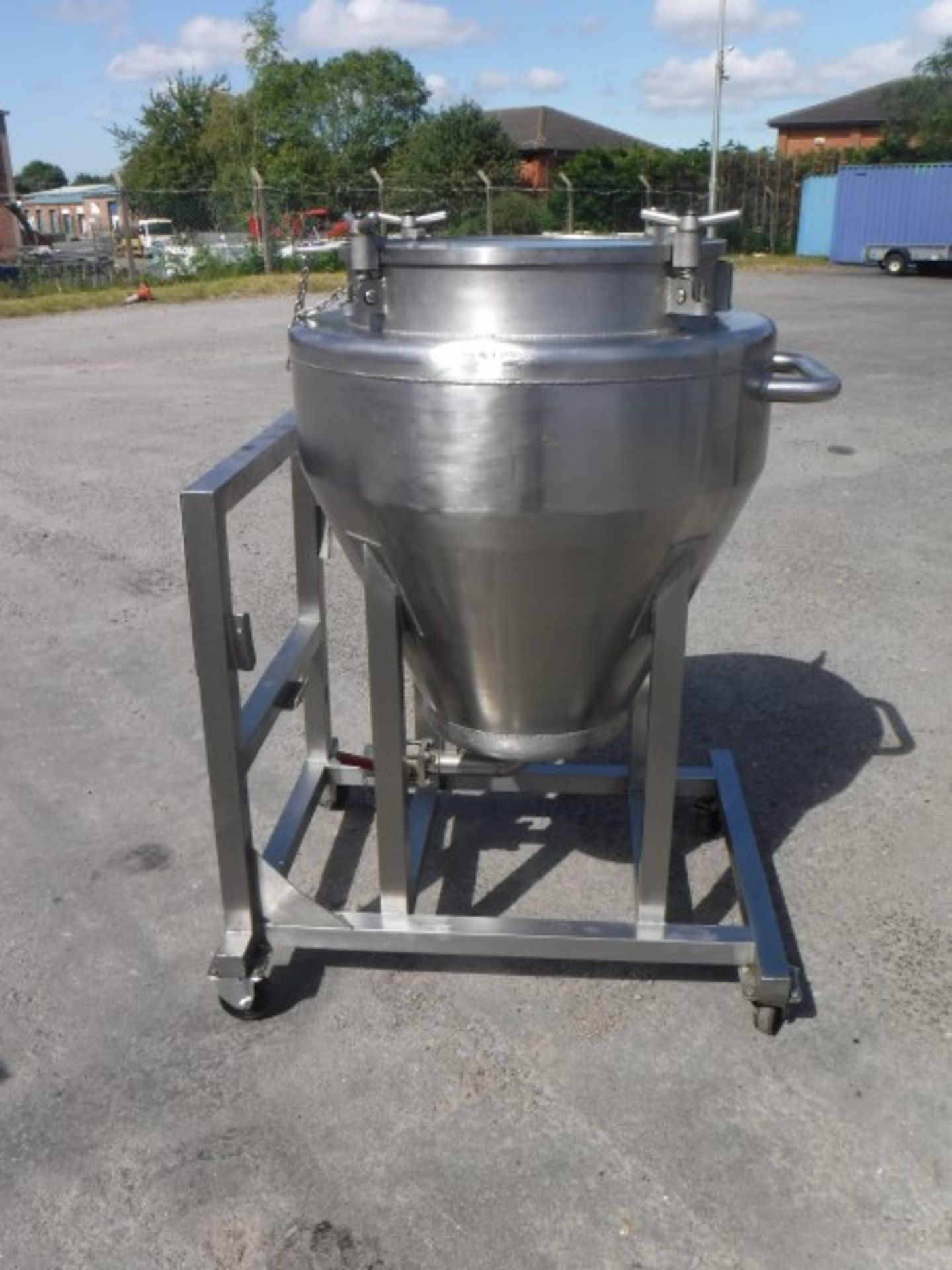 Stainless Steel 150 Litre Mobile Vessel, Outlet 1 1/2 inch RJT, Overall Height : 1400 mm, fitted - Bild 2 aus 5