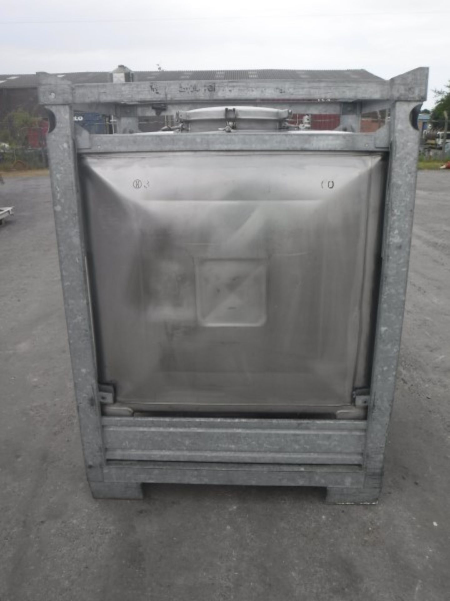 Stainless Steel IBC with Galvanised Protective Frame and Base (Frame can be removed if not neaded) - Image 4 of 8