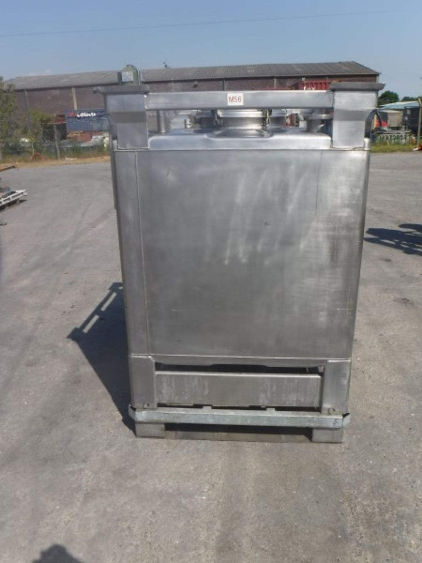 Stainless Steel IBC, 950 litres, Inspection Cover, 2 Filling Points and Pressure release Valve. 1 - Image 4 of 7