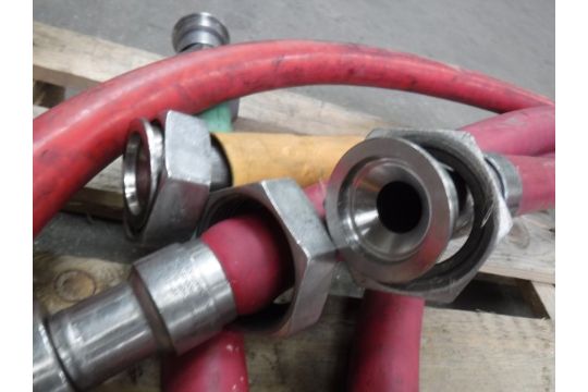 5 x Hoses with 1 1/2 inch RJT Fittings , Lengths : 1 x 4 meters, 1 x 3 meters, 2 x 2 meters, 1 x 1.5 - Image 2 of 4