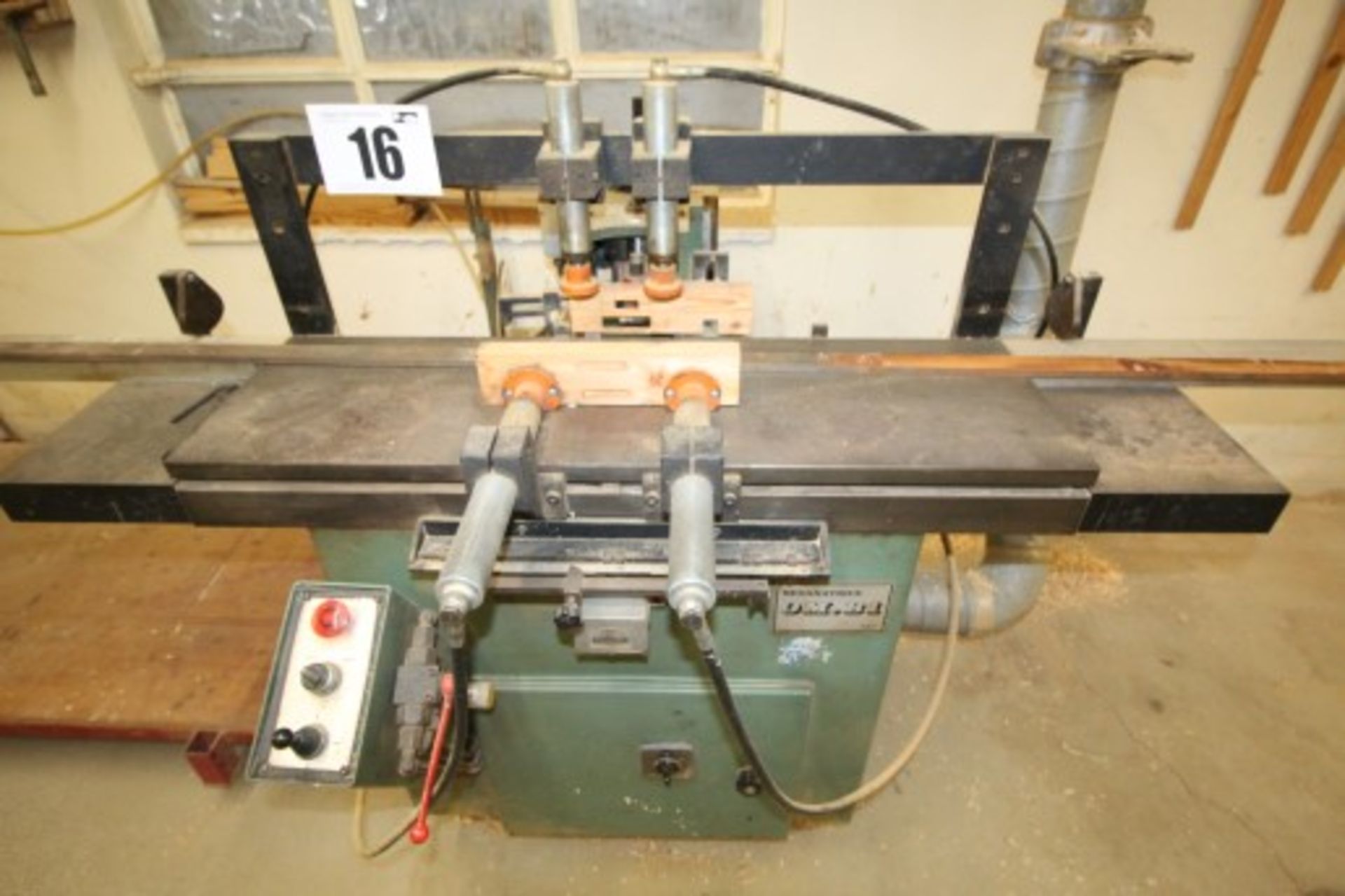 BEDANATRICE OM.B1 HORIZONTAL MORTICING MACHINE COMPLETE WITH WALL MOUNTED WOODEN RACK OF TOOLING