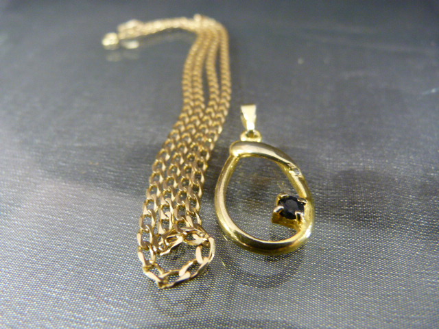 9ct Gold Chain necklace (Italian) approx 45cm long and approx weight 3.6g along with a Gold Coloured - Image 2 of 4