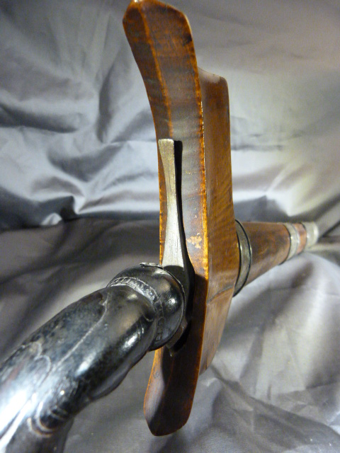 Kris Dagger with straight blade in a hardwood scabbard. The scabbard has silver coloured metal - Image 23 of 24