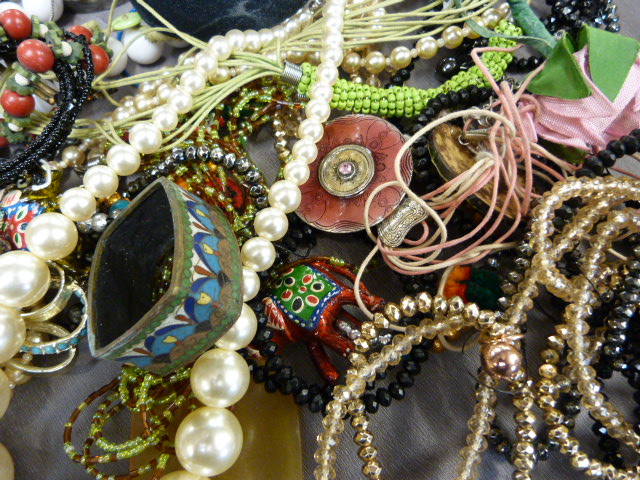 Collection of various modern costume jewellery - Image 3 of 3