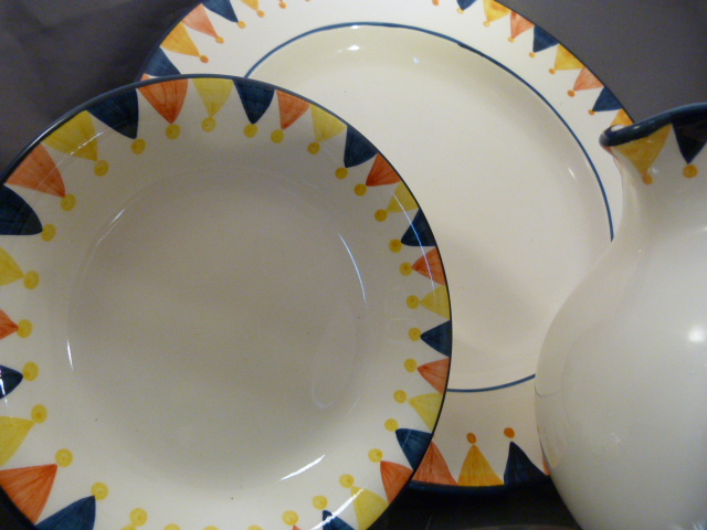 Mulberry China - Retailed at Mulberry in the 'Jester' pattern to include large Charger approx 42. - Image 4 of 5