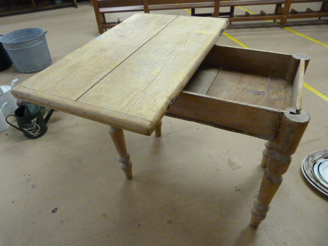 Antique Pine table with lift top - Image 2 of 5
