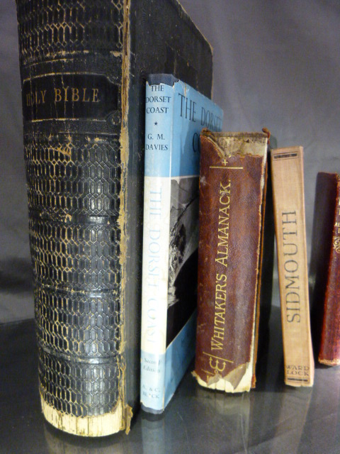 Lovely collection of vintage books to include 'The Bible', Signed copy of Mr Pettigrew's Train by - Image 6 of 8