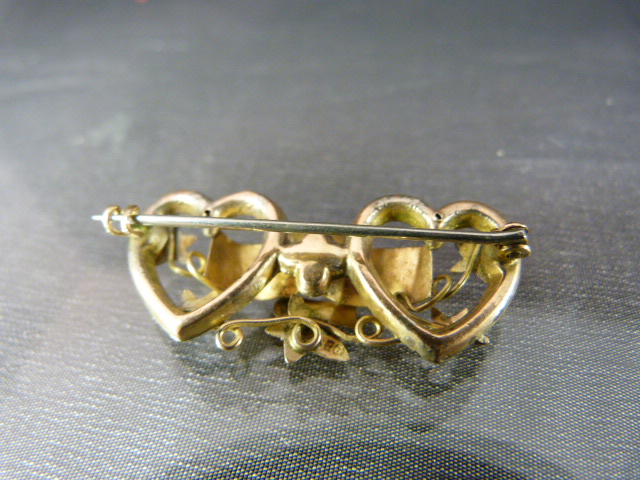 9ct Rose Gold Victorian Brooch formed of a Central Buckle linking two hearts and with stylised Ivy - Image 7 of 8