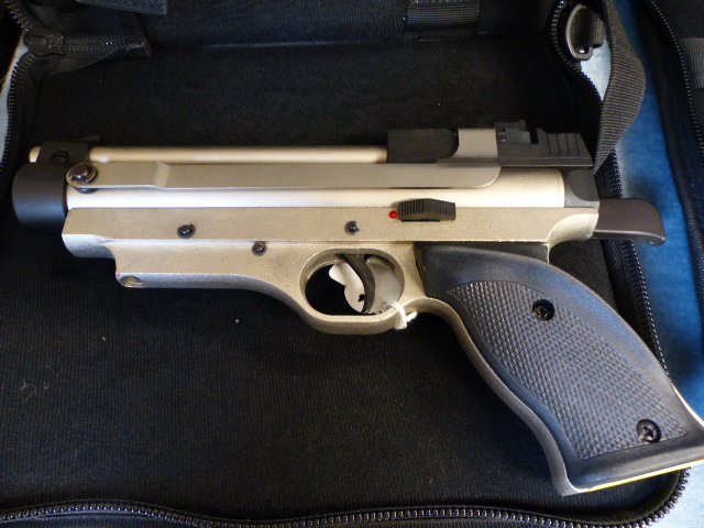 Cometa Indian Air Pistol .177 single stroke. Comes with bag and manual - Image 4 of 6