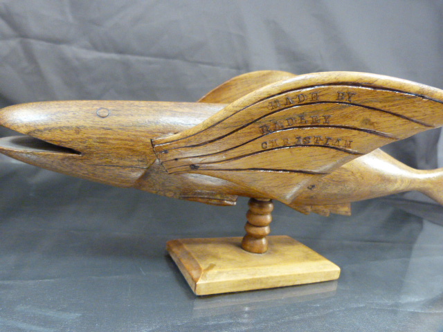 Carved Wooden fish raised on a rectangular plinth. From Pitcairn Island (British Overseas Territory) - Image 7 of 7