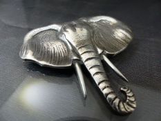 Imposing Vintage Silver head of an African Elephant brooch. Measuring 68mm x 71.4mm across, it is