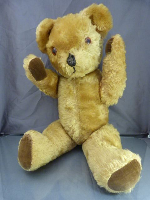 Antique Mohair teddy bear with growler and plastic eyes. - Image 2 of 4