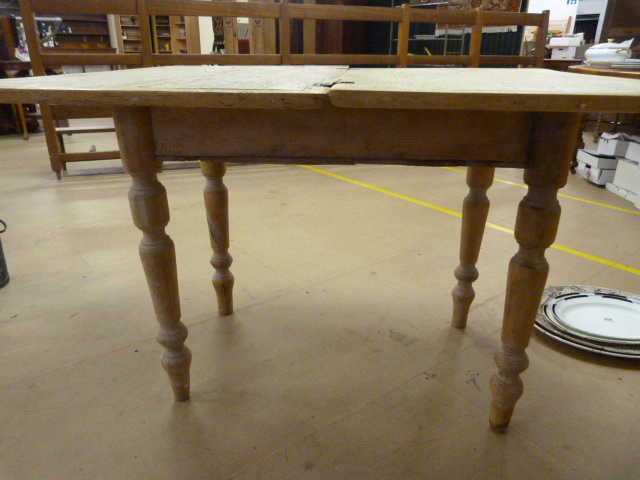 Antique Pine table with lift top - Image 5 of 5