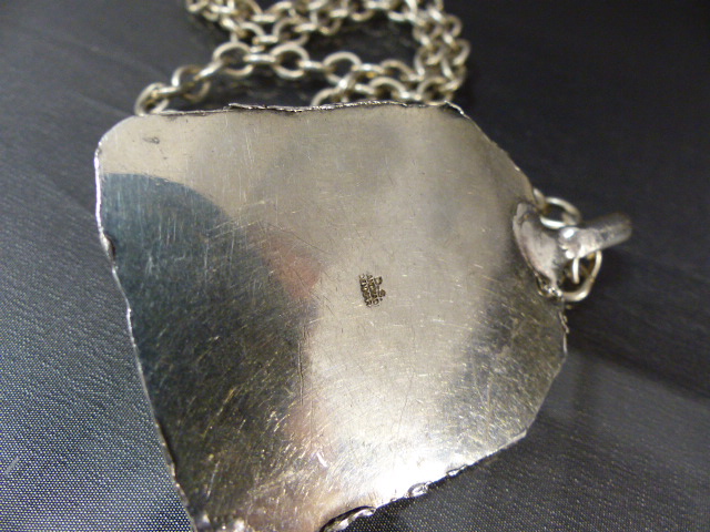 Silver 1970's contemporary Necklace by Dansk Smykkekunst. Marked D.S Handmade Denmark. The 'organic' - Image 3 of 3