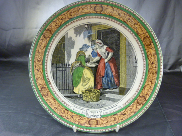Set of 11 wall plates depicting the 'Cries of London' Some with extensive damage. - Image 10 of 21