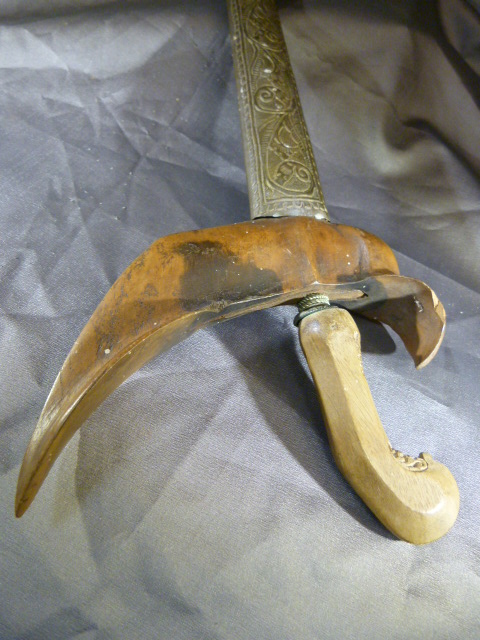 Kris Dagger - Possible early Sumatra Knife with wavy iron blade. Leading to a silver coloured - Image 2 of 36