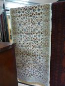 Beige ground runner with all over design 283 x 82