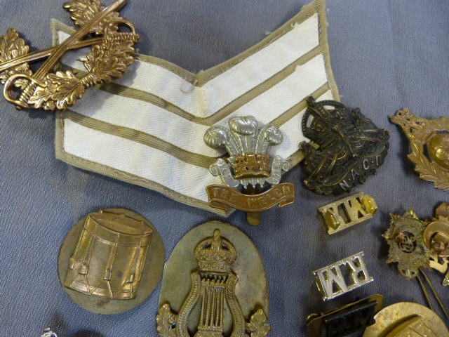 Large collection of Cap Badges and Hat badges from mostly local Regiments - Devonshire Regiment, - Image 2 of 4