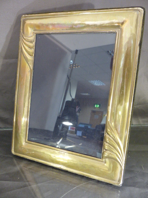 Hallmarked silver photo frame in the Nouveau style by Carr's of Sheffield, 1996. Width approx