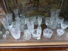 Collectable glassware to include Vases and bowls