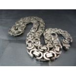 Heavy Silver chain hallmarked Italy 925. Total weight approx. 106.5g