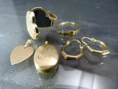 Collection of 9ct Gold items and yellow metal (two unhallmarked items) total weight 5.4g