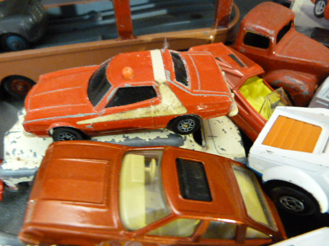 Small collection of unboxed Corgi toy cars - Image 8 of 11