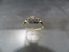 9ct Gold Art deco diamond ring. Very thin shank. Weight approx 1.1g